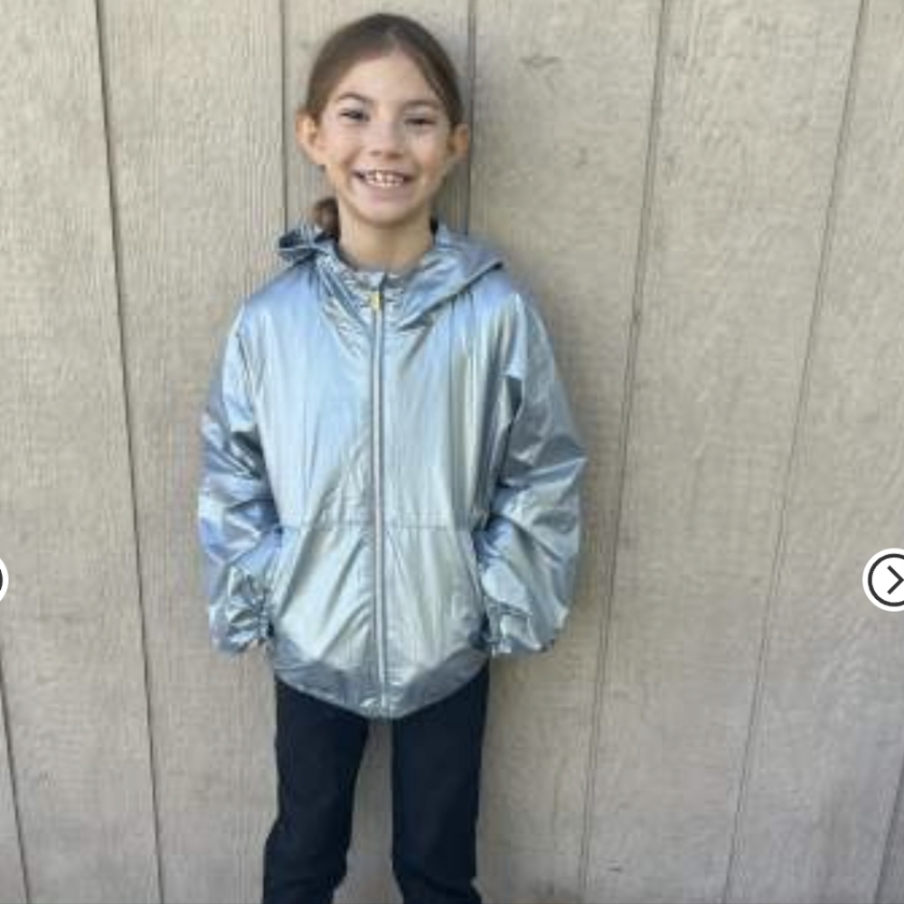 NWT ALL IN MOTION Girls Medium light Blue Windbreaker